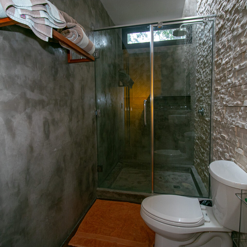 Villas Cozumel - Bathroom Violeta Villa
